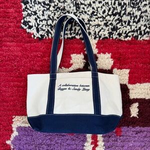 BAGGU Cream and Navy Collaboration Tote